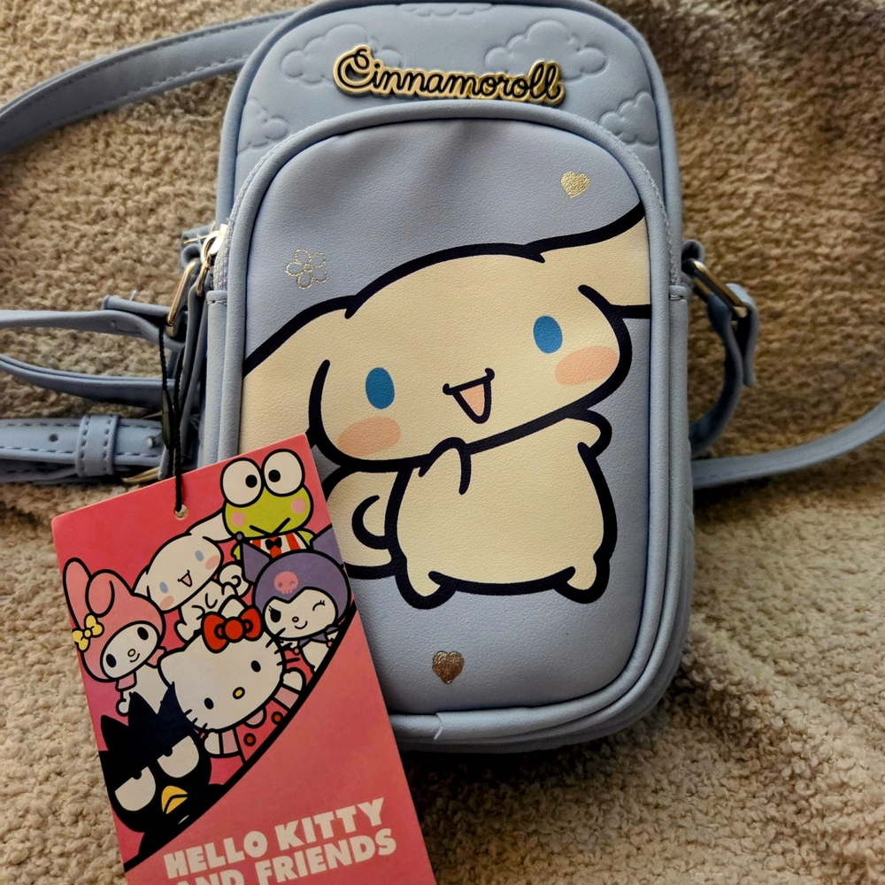 ☀️Stylish Blue Crossbody Bag ☀️     ☀️💛HELLO KITTY💛